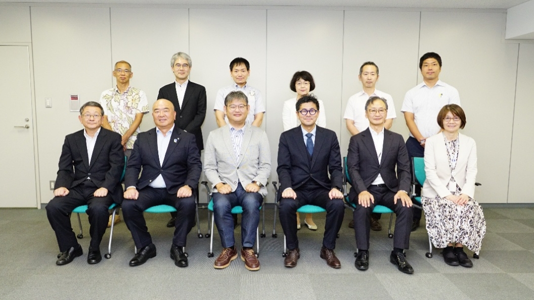 参加者との記念撮影